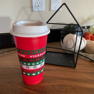 Starbucks holiday reusable cup